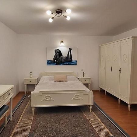 Cotroceni Accommodations Upstairs Βουκουρέστι Εξωτερικό φωτογραφία